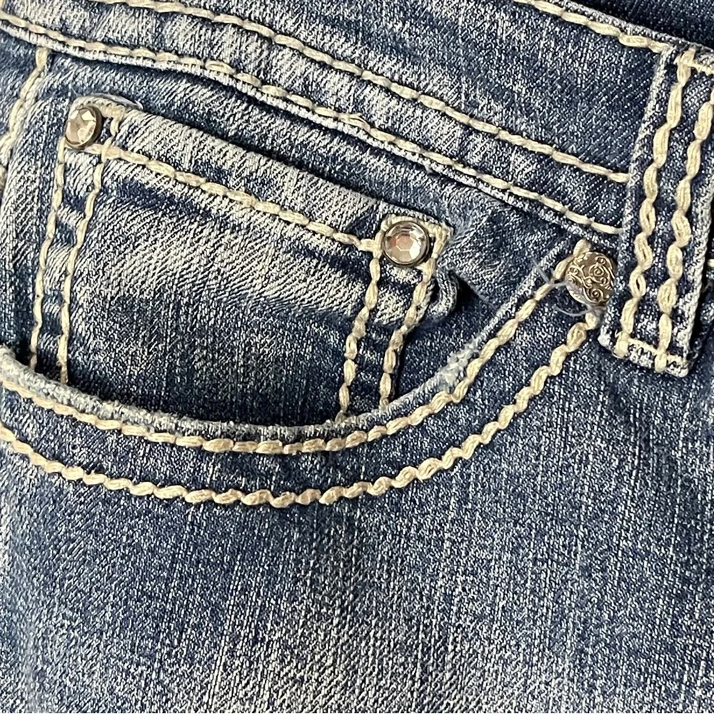 WOMEN’S VINTAGE Capri Jeans with Embellished Pockets, 14W - Picture 5 of 10